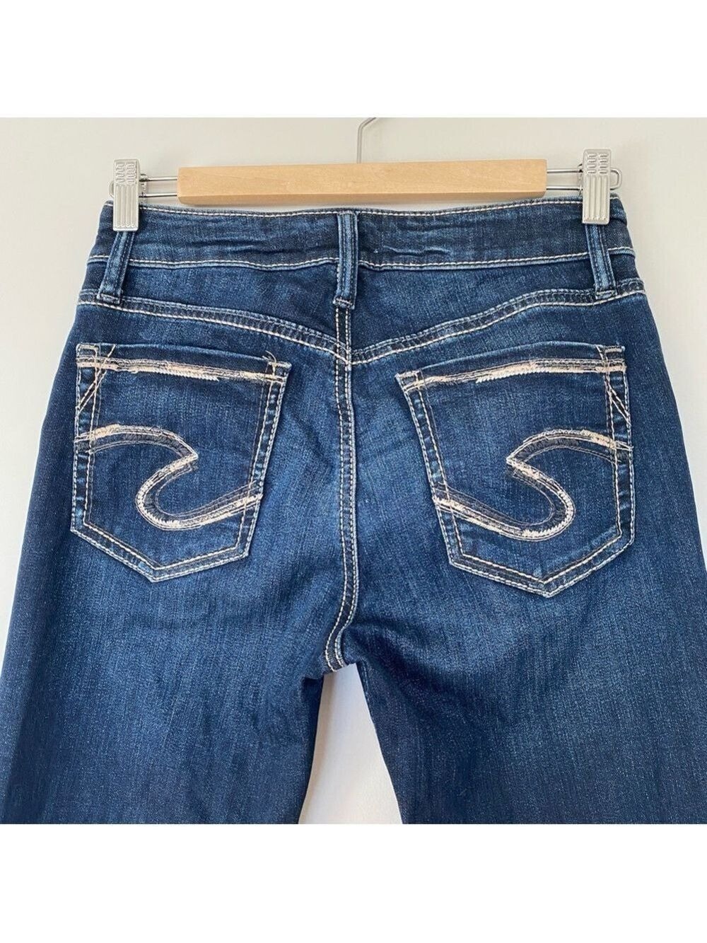 Silver Avery Straight Jeans Mid Rise 27x30 Dark Wash Thick Stitch